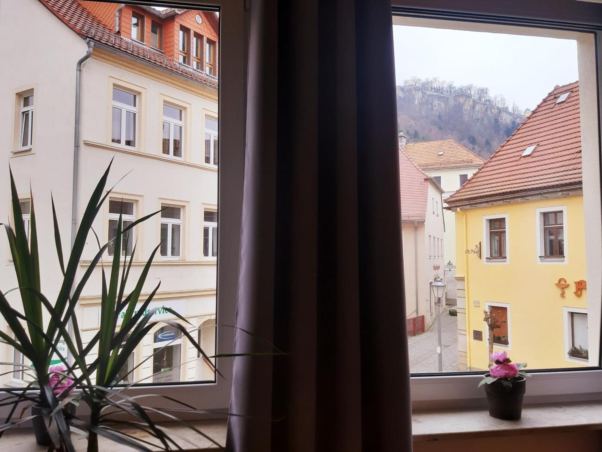 Luxurioese Ferienwohnungen Königstein Esterno foto